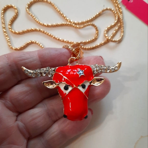 Red Bull Pendant with Gold Accents New Necklace Betsey Johnson - Picture 6 of 9